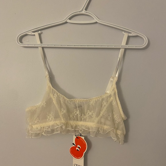 Cider Heaven Sent Lace Raffle Bralette - Picture 5 of 6